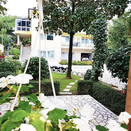 Anita Near Opatija With Private Parking *