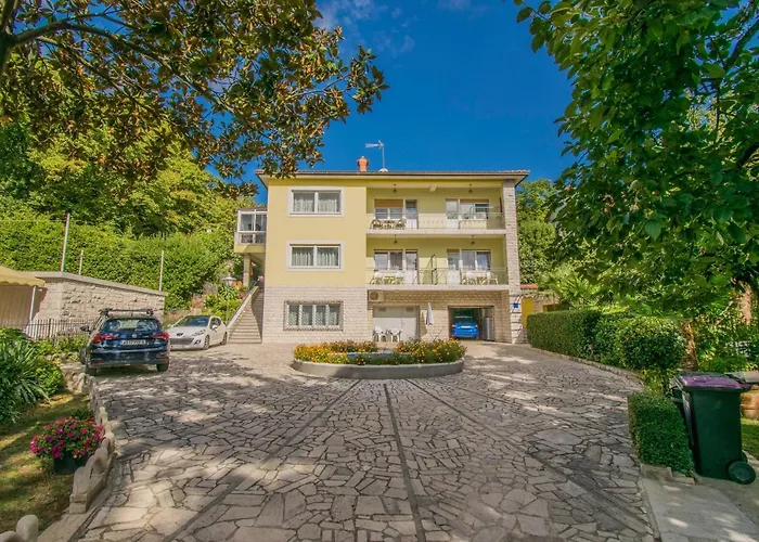 Apartmán Anita Near Opatija With Private Parking *