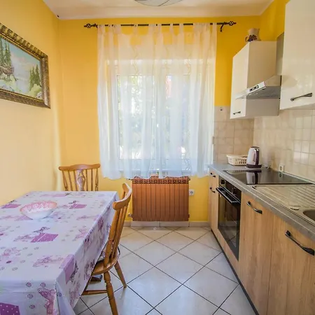 Anita Near Opatija With Private Parking