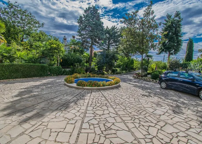 Anita Near Opatija With Private Parking * Matulji